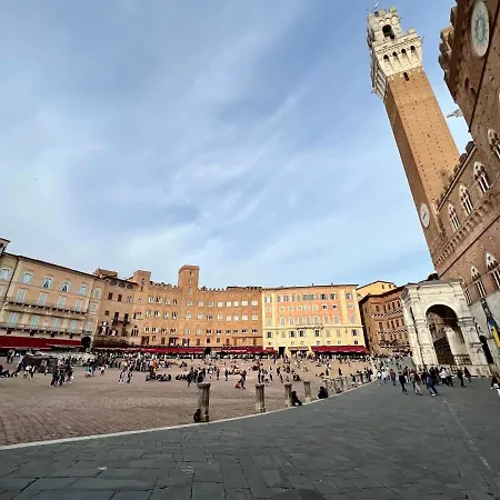 - A Pochi Passi Da Piazza Del Campo * Siena