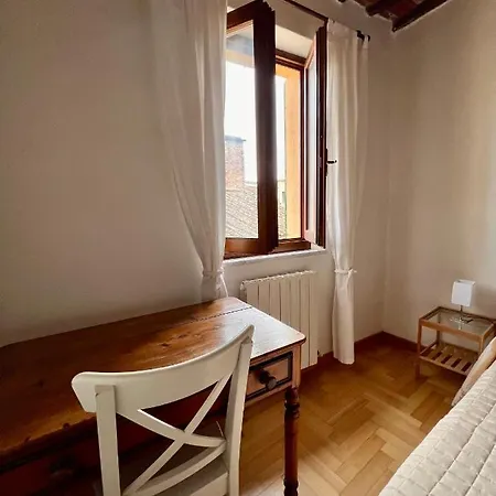 - A Pochi Passi Da Piazza Del Campo